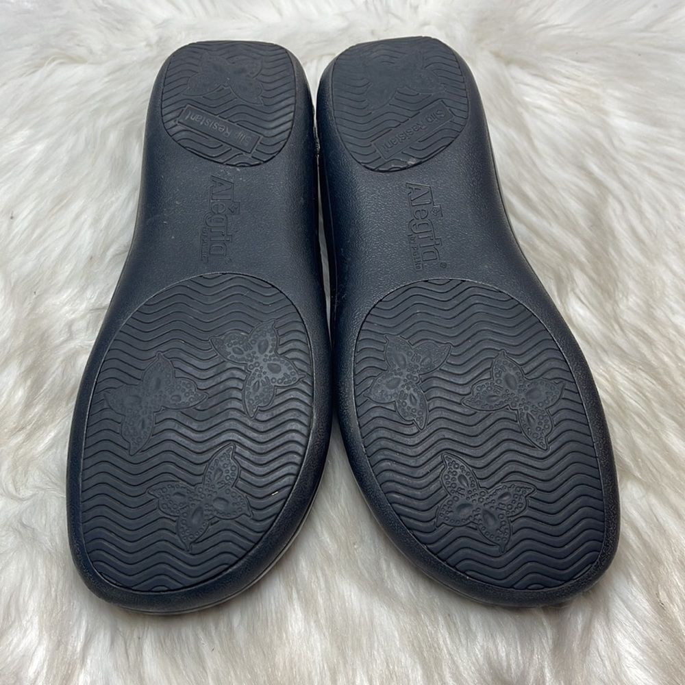 Alegria Keli Black Embossed Leather Flats Sz 37/7 - Picture 6 of 8